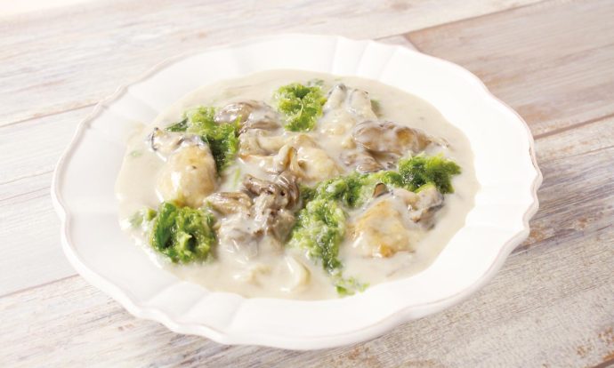 牡蠣とあおさのミルク煮