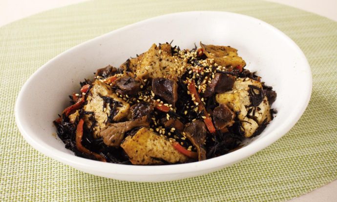 ひじきと砂肝の炒り煮