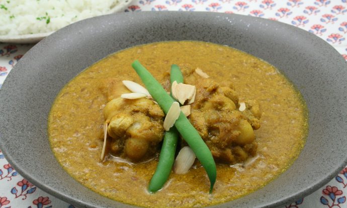 本格手作り手羽元カレー