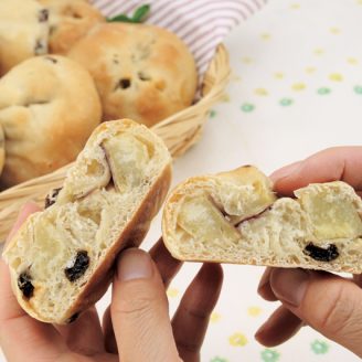 さつまいもとレーズン入りパン