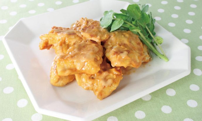 鶏ムネ肉のオーロラソース