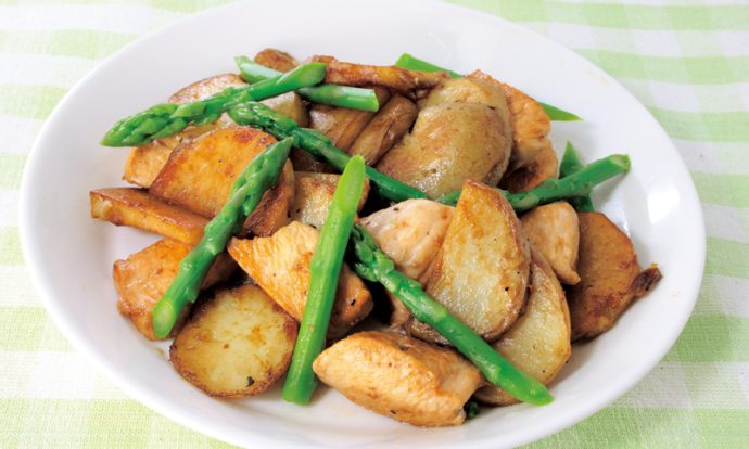 新じゃがと鶏ムネ肉のバターソテー