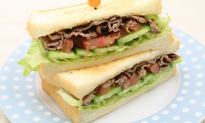 バルサミコポークのサンドイッチ