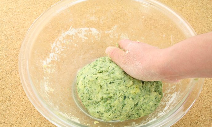 ほうれん草入り生パスタ手順画像