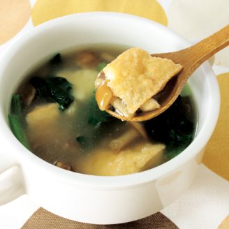 なめこと厚揚げのスープ