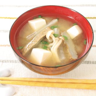 宇和島じゃこてんと豆腐の味噌汁