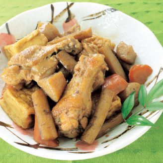 手羽元とこんにゃくの煮物