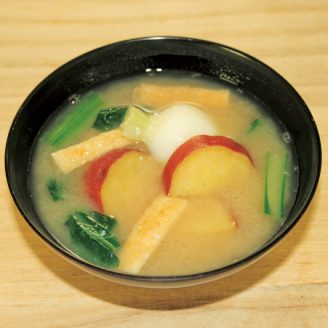 鳴門きんときの具だくさん味噌汁