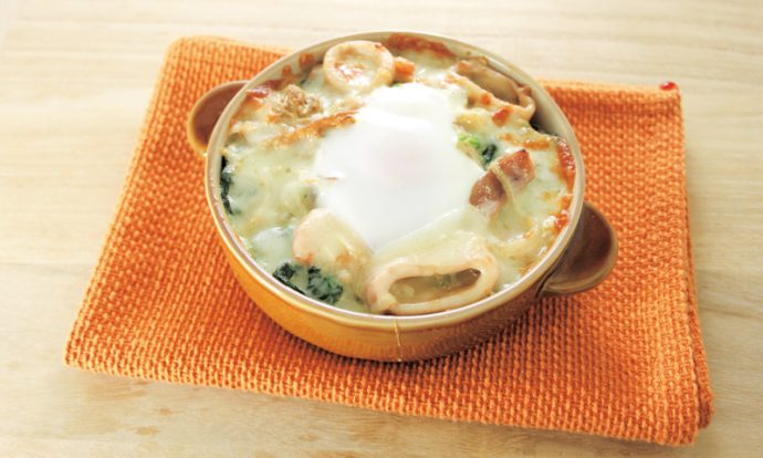 シーフードとほうれん草のカレードリア