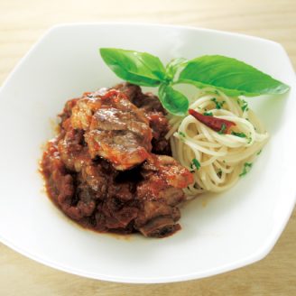 スペアリブのトマト煮