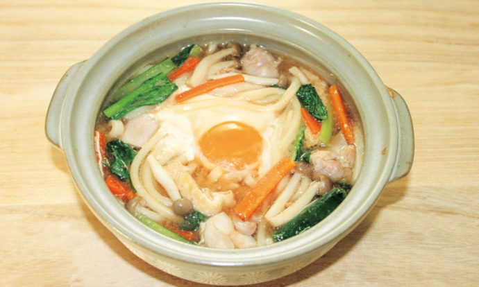 熱々！みそ煮込みうどん