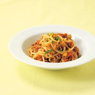 とれとれあじのおさかなミートソースパスタ