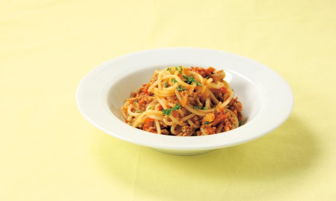 とれとれあじのおさかなミートソースパスタ