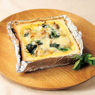 ベーコンのキッシュトースト