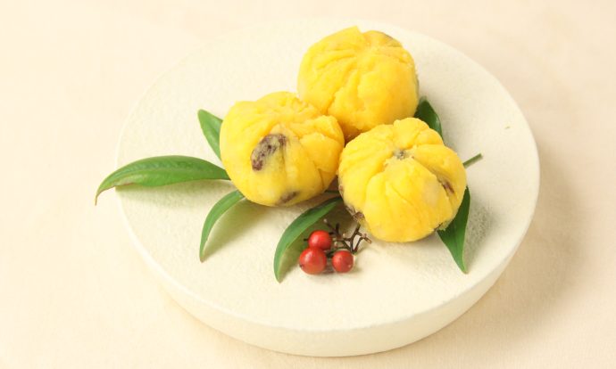 レーズンとりんご入り芋きんとん