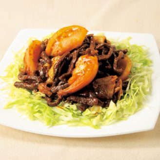 牛肉とトマトのキムチ入りめんつゆ炒め