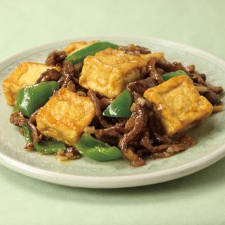 牛肉と厚揚げのオイスター炒め