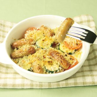 ウィンナーとトマトのパン粉焼き