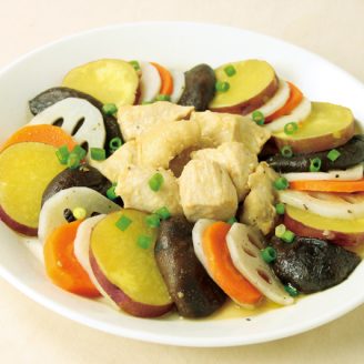 鶏肉と根菜のレンジ蒸し