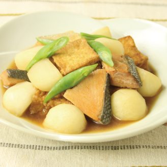 塩鮭とかぶの煮物