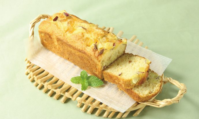 鳴門きんときとりんごジャムのケーキ