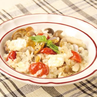 あさりとトマトのチーズリゾット