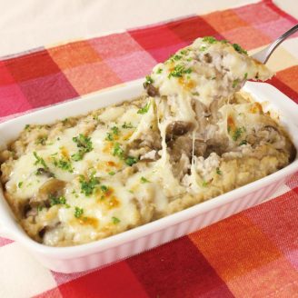 すりおろしれんこんの鶏ミンチグラタン
