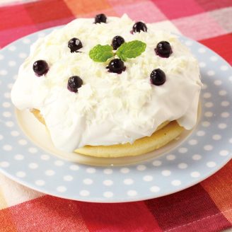 ヨーグルトクリームのふわしゅわパンケーキ