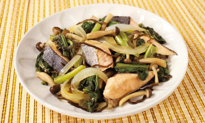 小松菜と鮭のさっぱり蒸し