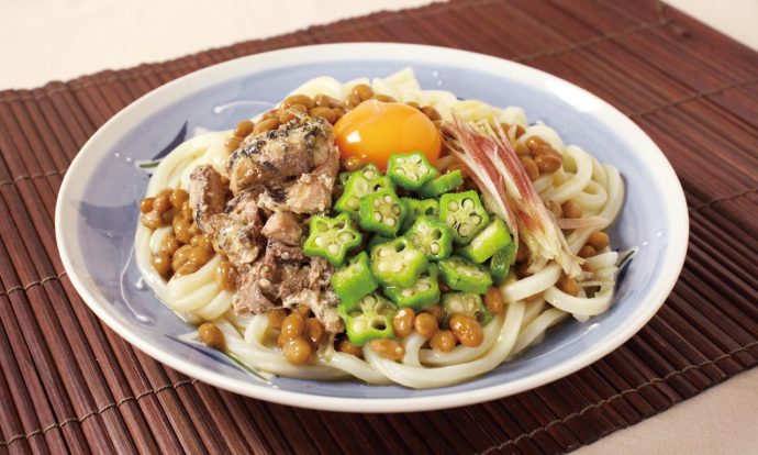 サバ缶と納豆のぶっかけうどん