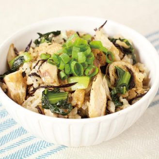 焼きサバと小松菜の栄養満点ごはん