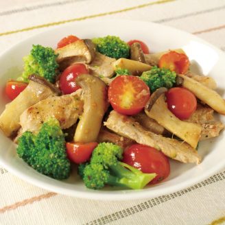 豚肉とミニトマトのガーリックバター炒め