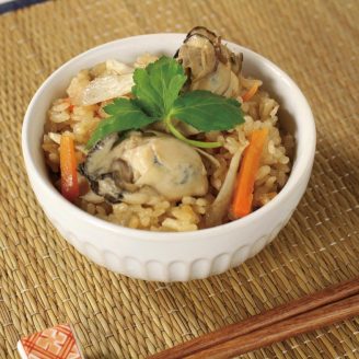 かきとごぼうの炊き込みごはん