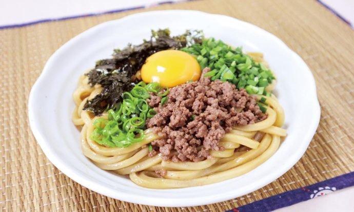 簡単汁なし！台湾風まぜうどん