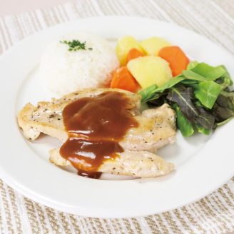 鶏肉のデミグラステーキ