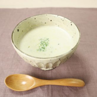 ごぼうのコンソメポタージュ