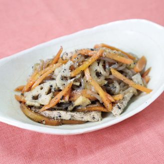 皮付きにんじんと豚肉のきんぴら
