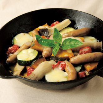 ウィンナーと夏野菜のチーズ蒸し