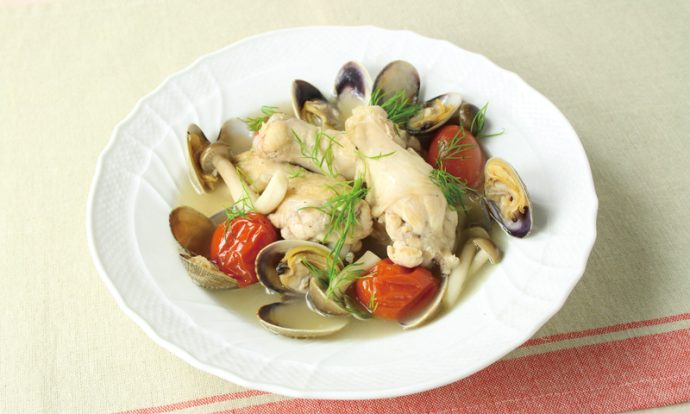 手羽元ときのこのアクアパッツァ