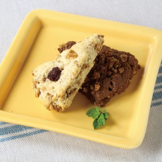 グラノーラ入りスコーン