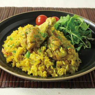 鶏手羽元のジャンバラヤ風炊き込みごはん
