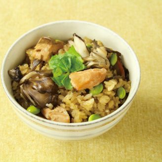 鮭の炊き込みごはん