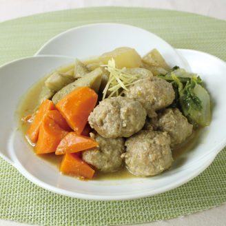 あじのつみれと根菜の煮物