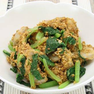 里芋と小松菜の胡麻和え