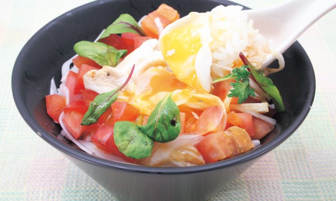 半熟卵のトマトごはん