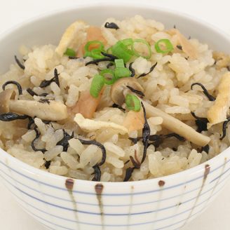 梅ひじき炊き込みごはん