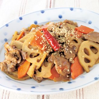 れんこんとにんじんのごまきんぴら