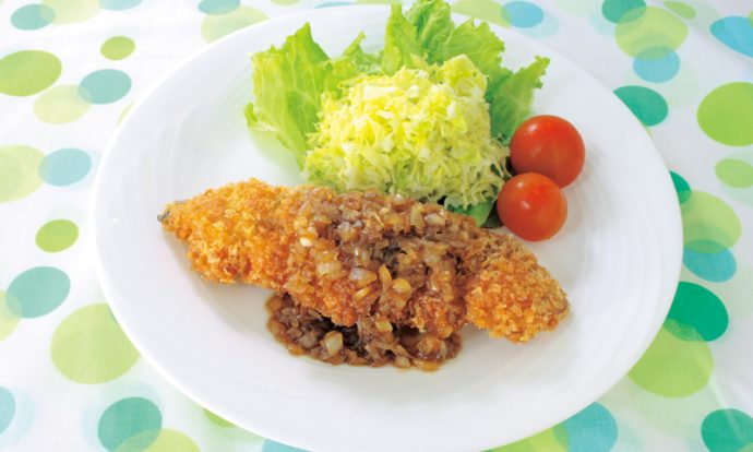 鮭のカツレツ風オニオンソース