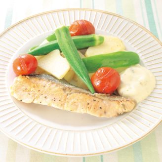 鮭と野菜のタルタル蒸し