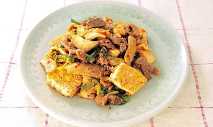 豆腐の牛肉キムチ炒め